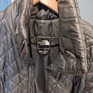 Women's North Face Jacket size Small